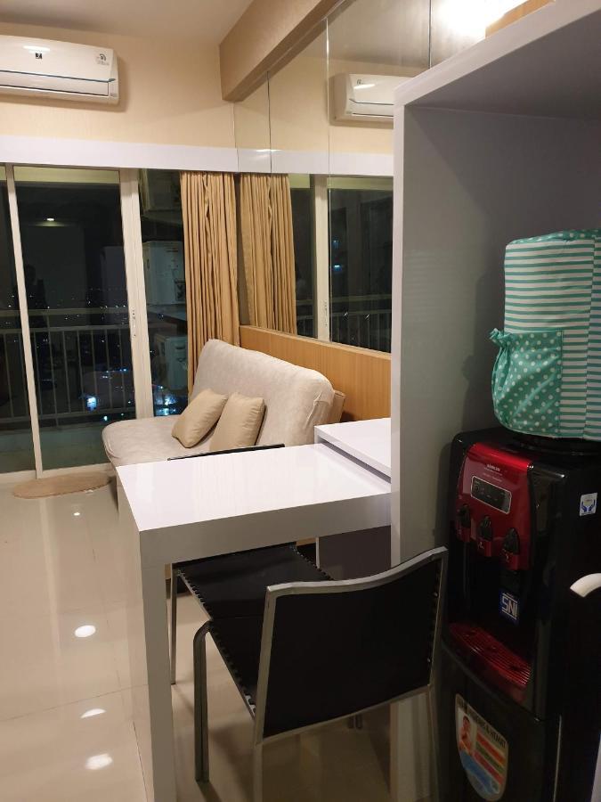 Cosmy Tanglin Apartment สุราบายา ภายนอก รูปภาพ