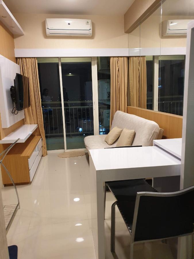 Cosmy Tanglin Apartment สุราบายา ภายนอก รูปภาพ